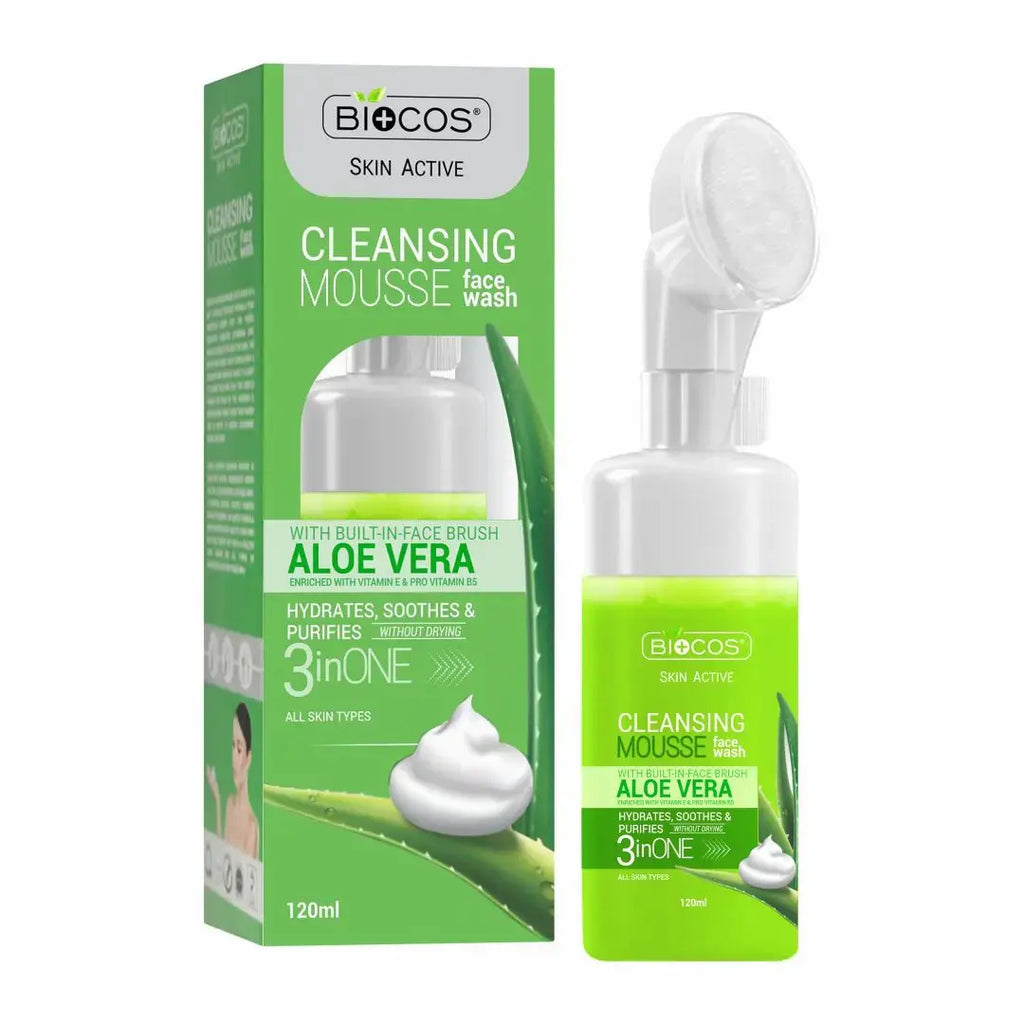 Aloe Vera Face Wash Mousse With Brush Refreshing Cleanser With Pro-Vitamin B5 Deep Pore Cleansing