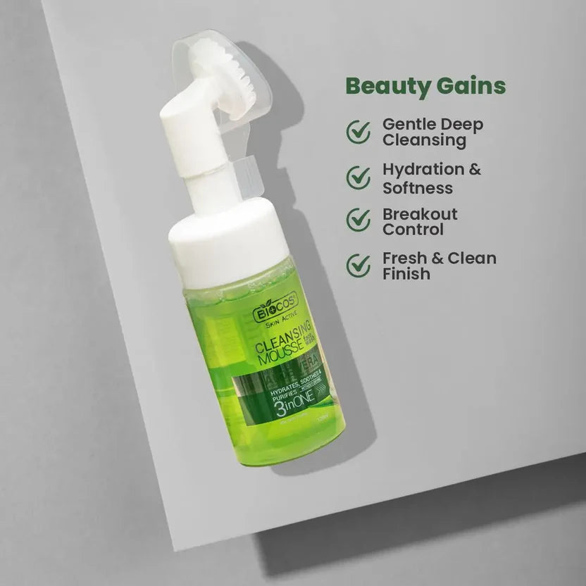 Aloe Vera Face Wash Mousse With Brush Refreshing Cleanser With Pro-Vitamin B5 Deep Pore Cleansing